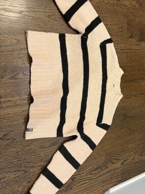 Salty Crew Size XS Striped sweater